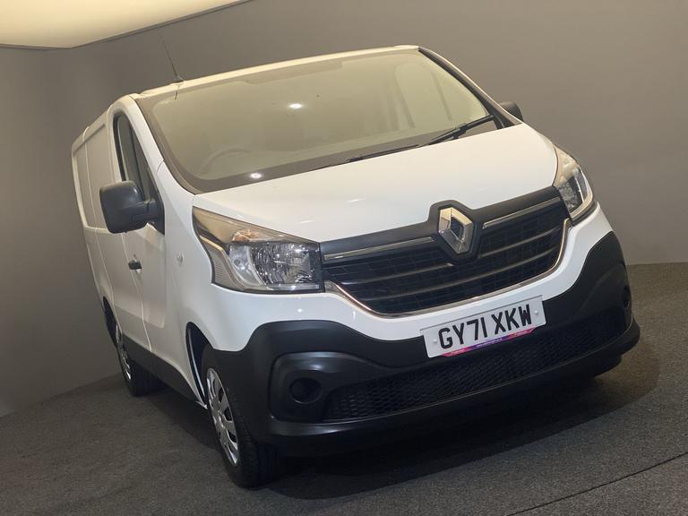 Used 2021 Renault TRAFIC White £11,798 Eddie Wright