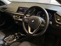 BMW 1 SERIES Photo 1