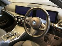 BMW 3 Series Photo 1