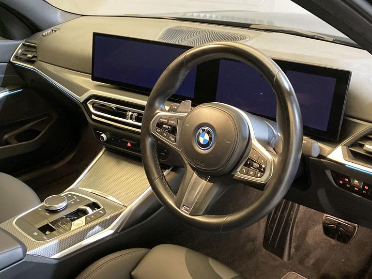 BMW 3 Series Photo spincars-4e57132e01ab8244fddf76b50aa525d3287ab541.jpg