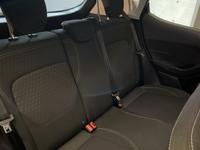 FORD FIESTA Photo 7