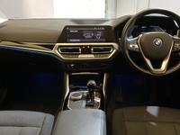 BMW 3 SERIES Photo 2
