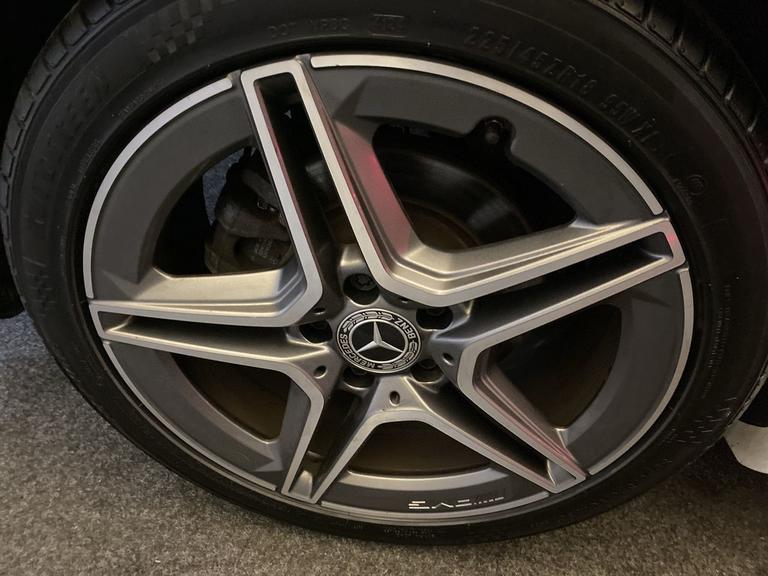 Mercedes-Benz CLA Photo spincars-52111c3fb2ea96faf00464284665bcfd0126a4a3.jpg