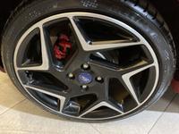 Ford Fiesta Photo 6