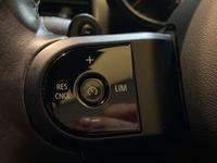 MINI Hatch Photo 11
