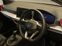 SEAT IBIZA Photo 2
