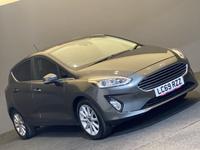 FORD FIESTA Photo 32