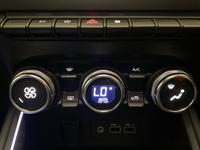 RENAULT CLIO Photo 11