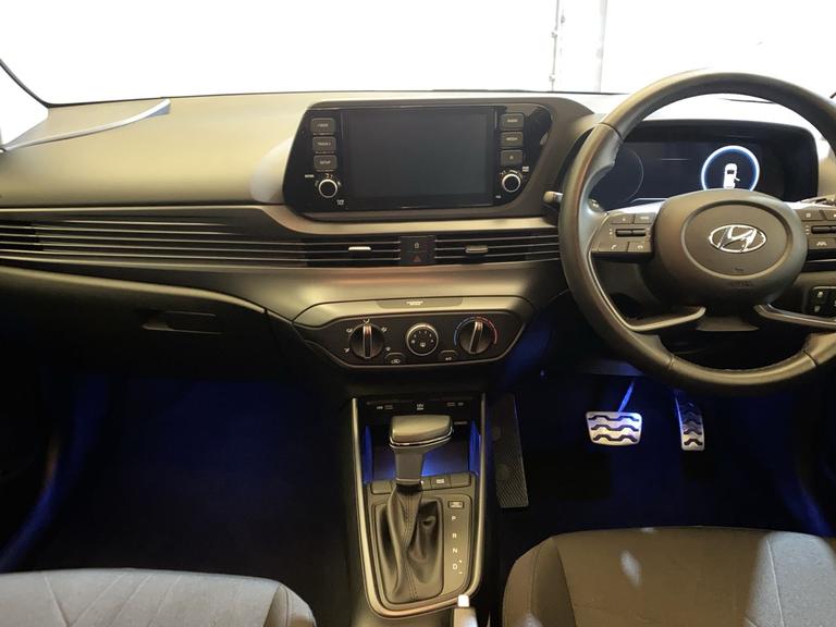 HYUNDAI BAYON Photo spincars-5ea81488d6bb5a67999c540388d0774ff066a0e9.jpg