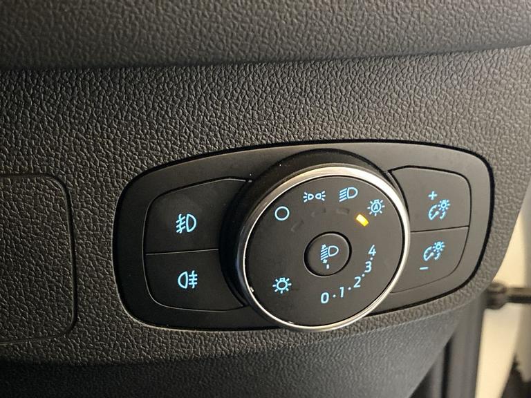 FORD Focus Photo spincars-642baf2e44719fc785fb79703a36a619386806c4.jpg