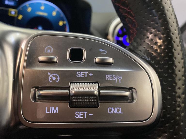 MERCEDES-BENZ GLA Photo spincars-651b2bb7b23d47eccc1e762b9076fa09a15d06a1.jpg