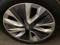 ŠKODA KAROQ Photo 21