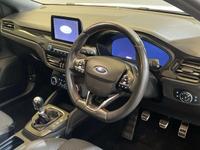 FORD Focus Photo 1