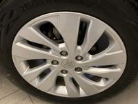 Suzuki S-CROSS Photo 21