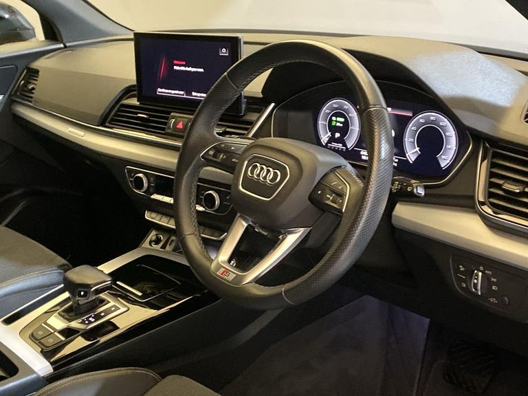 AUDI Q5 Photo spincars-69df853154a948b8760baf11a6f3aefe7dd39617.jpg