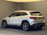 MERCEDES-BENZ GLA Photo 2