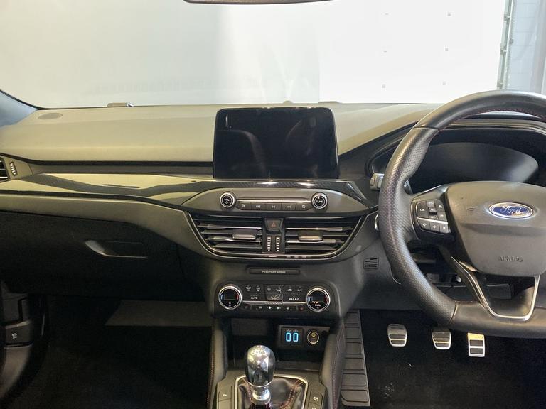 FORD Focus Photo spincars-6cbf10ac2bd37ad8edacd61f75deac86b90d9382.jpg