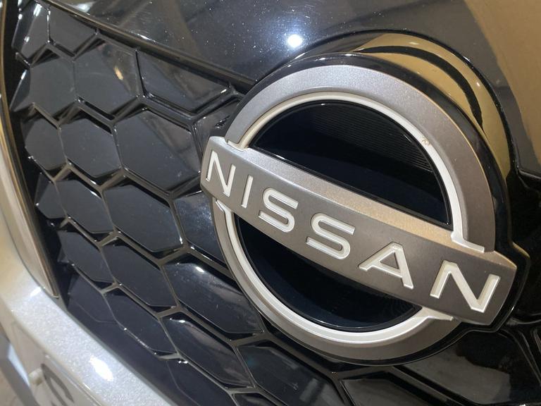NISSAN Juke Photo spincars-6ec83522ca013f32a1c243a30f3442a92f7983f5.jpg