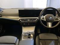 BMW 3 Series Photo 2