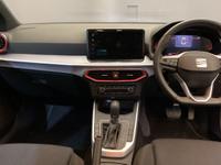 SEAT ARONA Photo 3