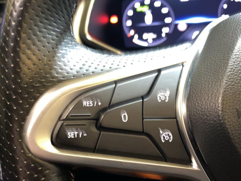 RENAULT Captur Photo spincars-78f5254968e65aed18e766f41569aba53b07c177.jpg