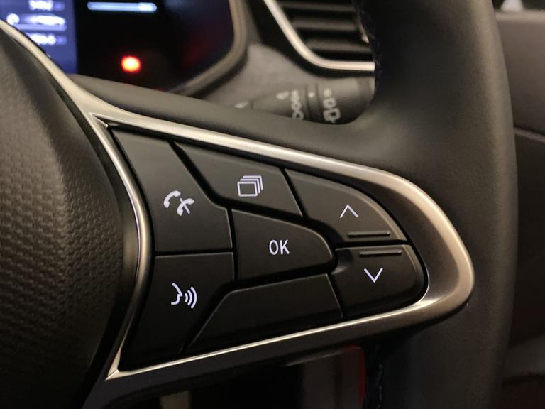 RENAULT CLIO Photo spincars-794d713e16193062f53dccb8d012a494908e01f1.jpg