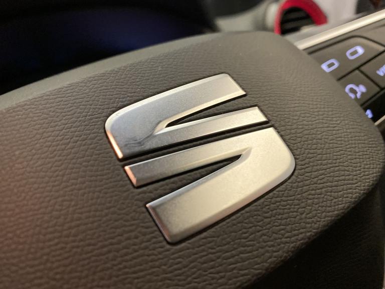 SEAT ARONA Photo spincars-7afc0e86be778c39f72b5a093f965567b5b0725d.jpg