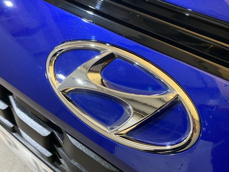 HYUNDAI BAYON Photo spincars-82b322496706ec404ed9fd1117e30c7bacc6452f.jpg