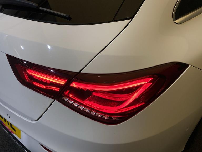 Mercedes-Benz CLA Photo spincars-83e90e8d60343c1b3bdbc2a4718925f869ff8299.jpg