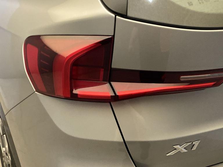 BMW X1 Photo spincars-8437c9dcd8c22bba0945874f9b91a215876c4158.jpg