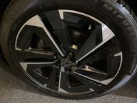 PEUGEOT 408 Photo 22