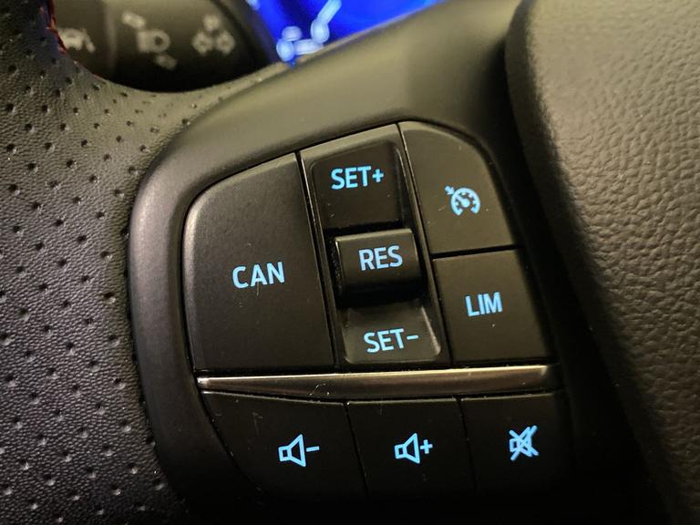 Ford FOCUS Photo spincars-8721ba553dd4a74a4a23119c3472c477f186519c.jpg