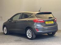 FORD FIESTA Photo 1