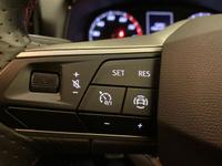 SEAT ARONA Photo 9