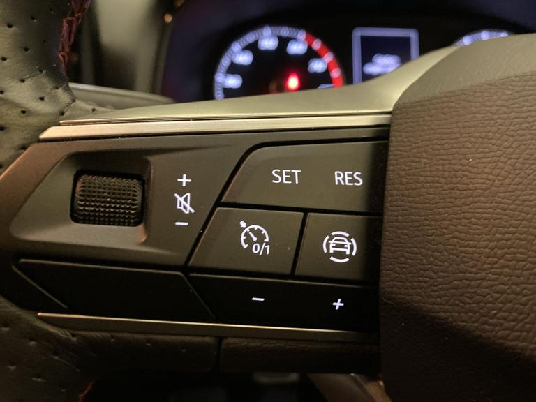 SEAT ARONA Photo spincars-89ae9ae118edd92dc6bd96d5056c307fc8531278.jpg