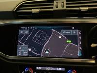 Audi Q3 Photo 9