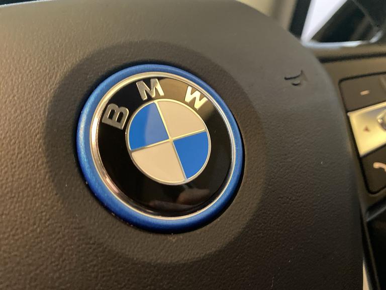 BMW 3 SERIES Photo spincars-8c2234cfbfd66f464849eb837d0c89cfbe9b72ff.jpg
