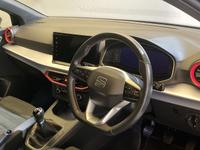 SEAT Ibiza Photo 1