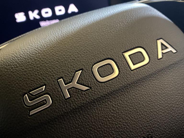 Skoda Kamiq Photo spincars-900b1e52c038e3fde26b2e4478152621b02aee51.jpg