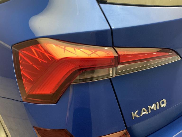Skoda Kamiq Photo spincars-91bc96dd1454a2671129f5a7d0970367810c0eaf.jpg