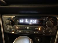 Suzuki S-CROSS Photo 8