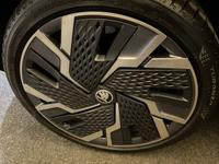 Skoda KAROQ Photo 8