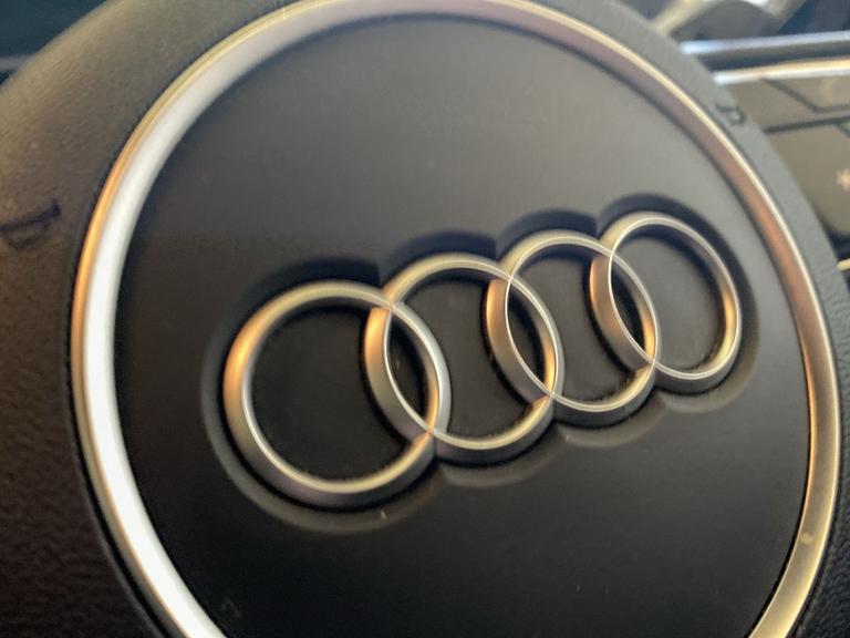 Audi A1 Photo spincars-a26841684e167f4d7a0cde1102982e7fba6774a7.jpg