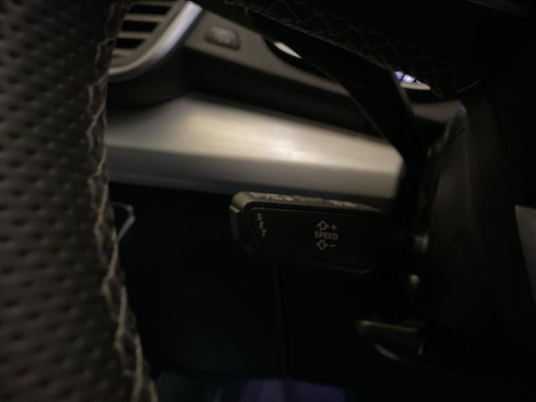 AUDI Q5 Photo spincars-a420bb609edab127e7f113332fa9da74aa3024bc.jpg