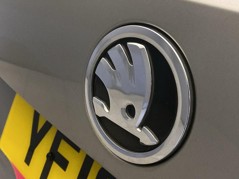 Skoda Karoq Photo spincars-a43f9e33110cba72953a3e0af50c285e62955bee.jpg
