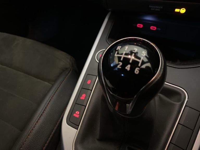 SEAT ARONA Photo spincars-a8ea164171ecac7912ca7c89c9fe095dd80ec66d.jpg