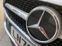 MERCEDES-BENZ A CLASS Photo 14