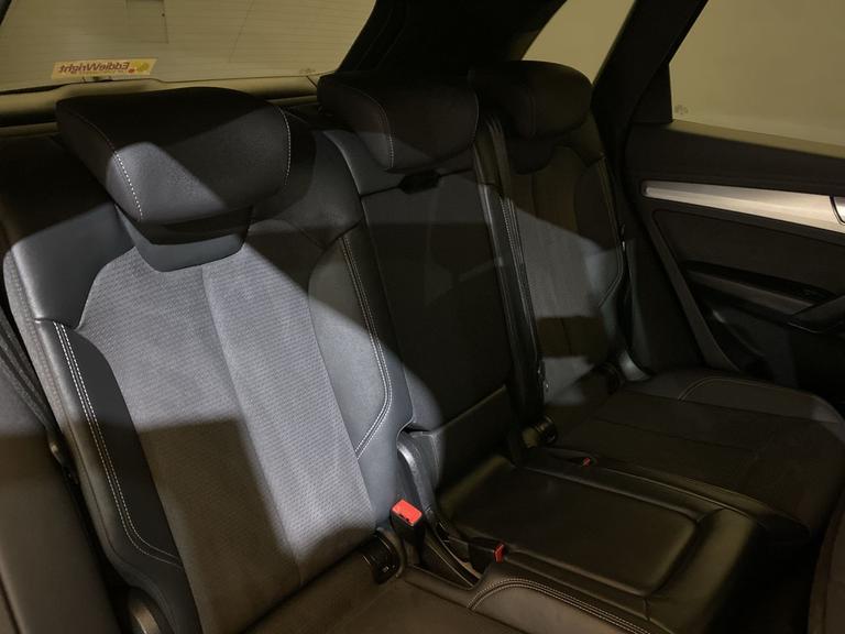 AUDI Q5 Photo spincars-adfdc46a06f8a386de0d7d39050ae0bdc9d45f11.jpg