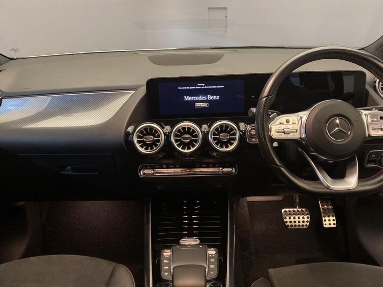 MERCEDES-BENZ GLA Photo spincars-ae6698101bdcb20597f419a7b60027eba20e4e74.jpg