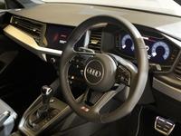 Audi A1 Photo 1